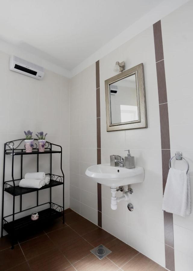 Holiday Home Miklica Klis Екстер'єр фото