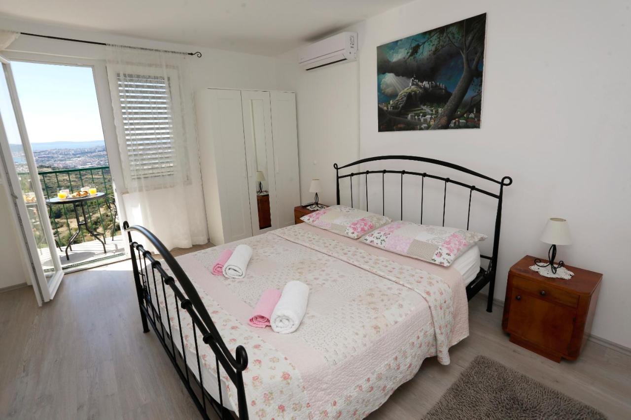 Holiday Home Miklica Klis Екстер'єр фото