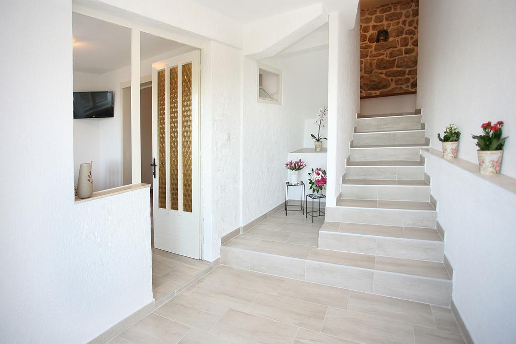 Holiday Home Miklica Klis Екстер'єр фото